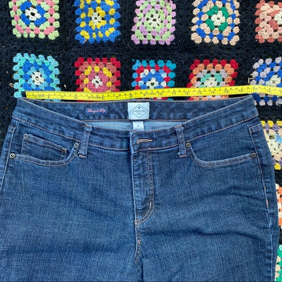 St Johns Bay new condition straight leg jeans - Picture 6 of 7